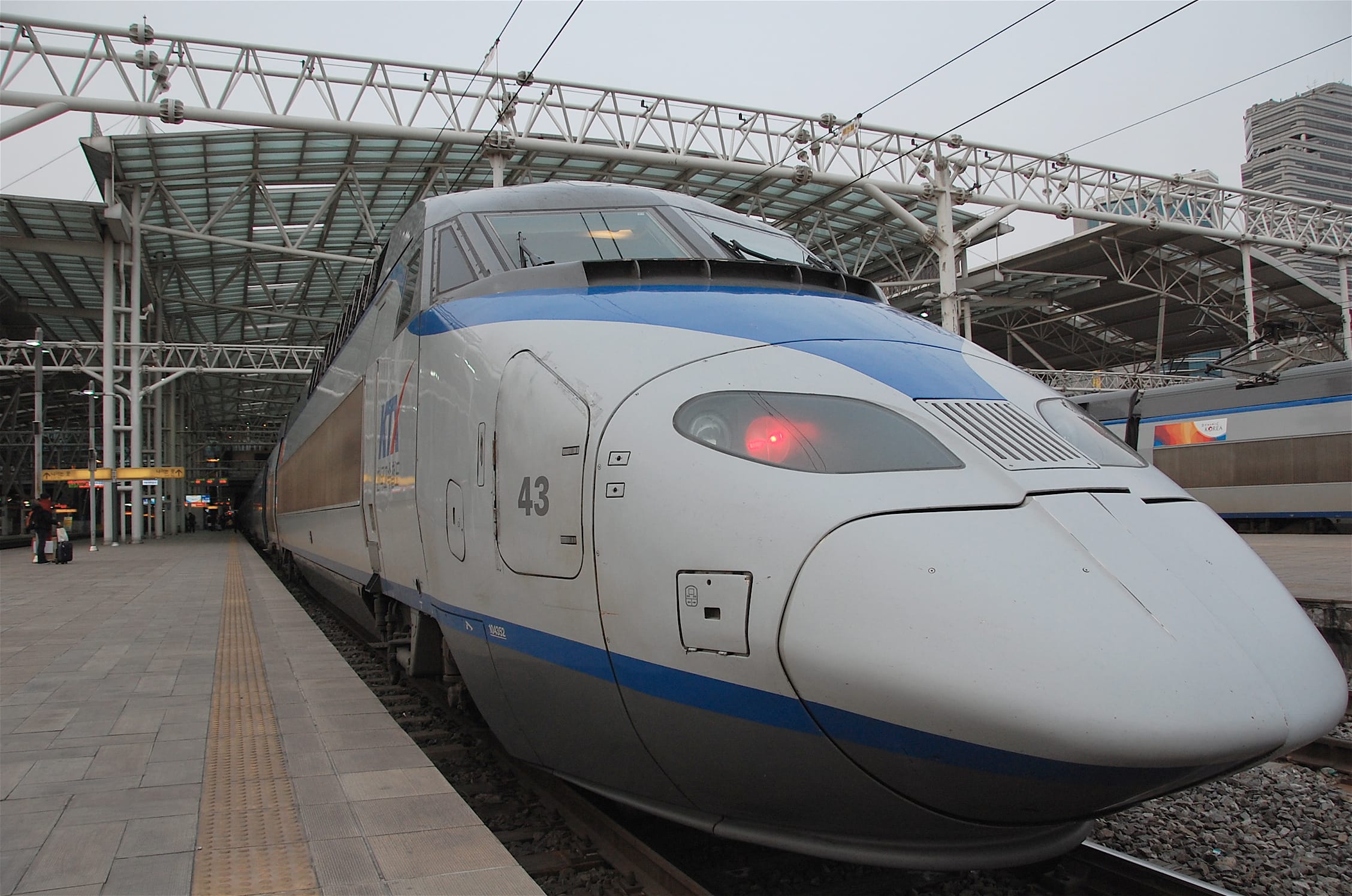 KTX high-speed train